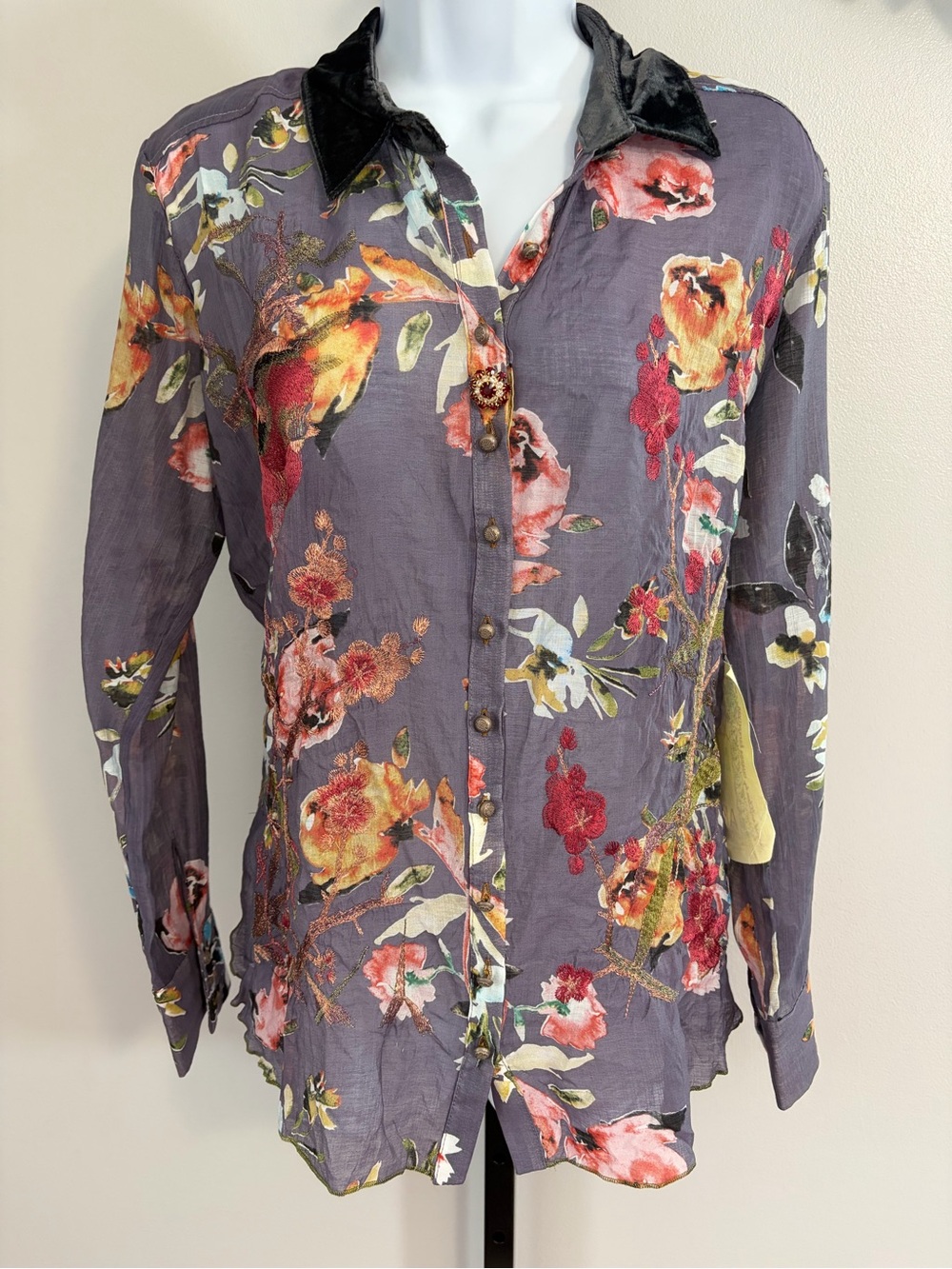 NWT Aratta Silent Journey- Floral Button-Down Shirt with Velvet Collar - Purple